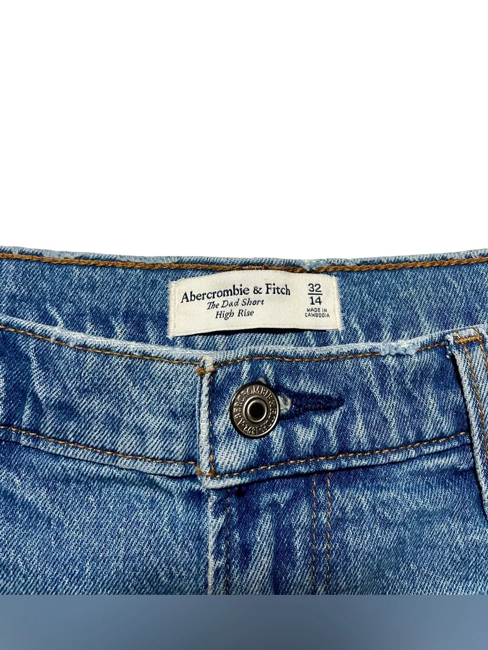 Abercrombie & Fitch The Dad Short High Rise Denim Shorts Size 14/32